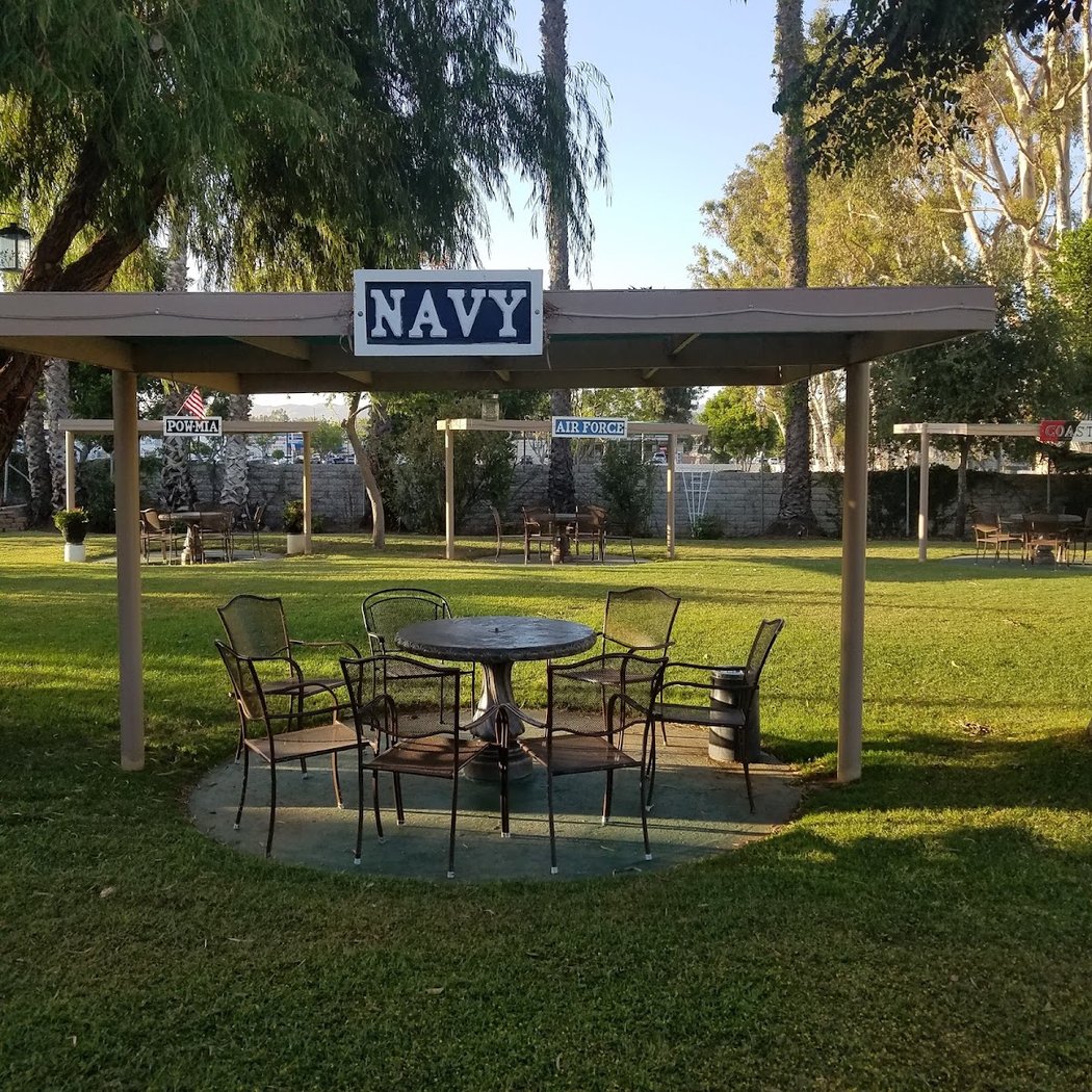 Karaoke Open to the Public 4